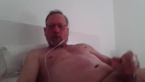 Tibo Love online show from 04/27/26, 08:23