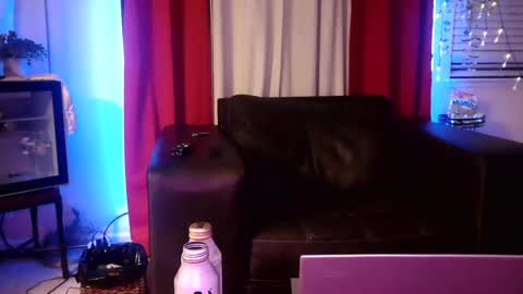 Snapshot of wantmymantofukme chatting on 11/24/25, 03:39 wantmymantofukme online show from 11/24/25, 03:39