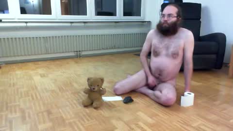 wantsahug online show from 11/29/25, 10:57