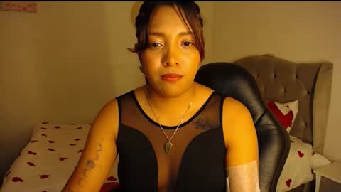 Snapshot of warisgoddes chatting on 03/27/26, 05:02 EMILY online show from 03/27/26, 05:02
