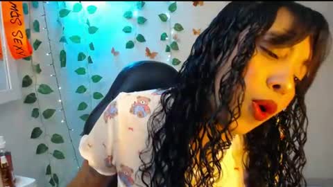 EMILY online show from 07/28/26, 06:53