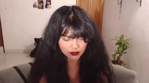 Snapshot of warrior_xena chatting on 10/26/25, 11:42 warrior_xena online show from 10/26/25, 11:42