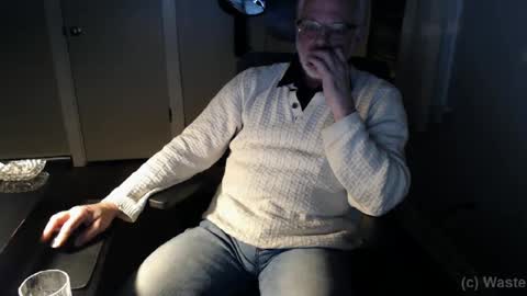 wasted_daze_ online show from 01/30/25, 02:06
