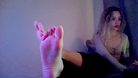 Angel A online show from 02/13/25, 07:13