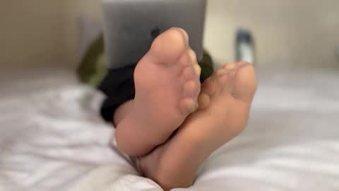 Snapshot of watchangel chatting on 10/16/25, 03:07 Angel A online show from 10/16/25, 03:07