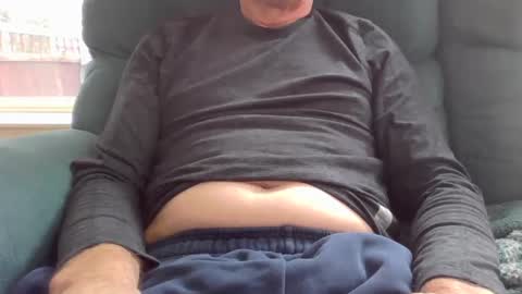 Snapshot of watchmethistime chatting on 10/07/25, 08:17 glenlooker online show from 10/07/25, 08:17