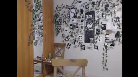 Snapshot of wavy_nights chatting on 10/23/25, 07:12 Mina online show from 10/23/25, 07:12