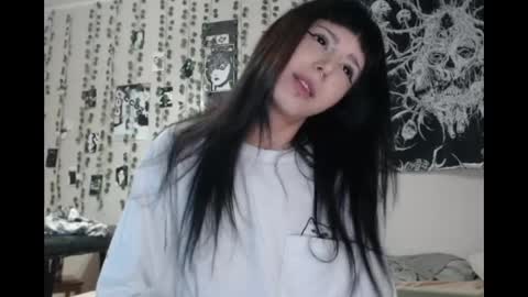 Mina online show from 04/26/26, 03:21