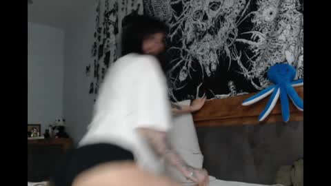 Mina online show from 06/05/26, 05:07
