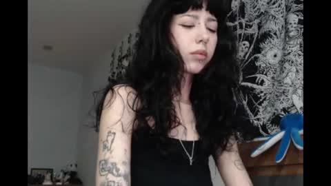 Mina online show from 06/10/26, 05:45