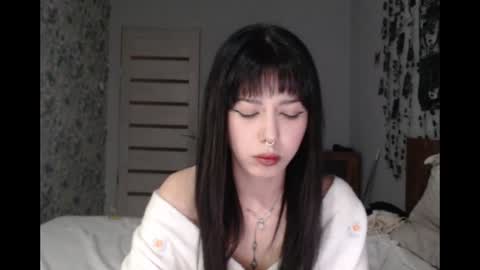 Mina online show from 07/12/26, 05:59
