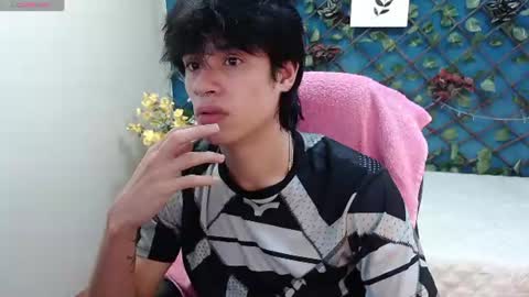 Snapshot of wayath chatting on 07/05/26, 11:06 Wayath online show from 07/05/26, 11:06