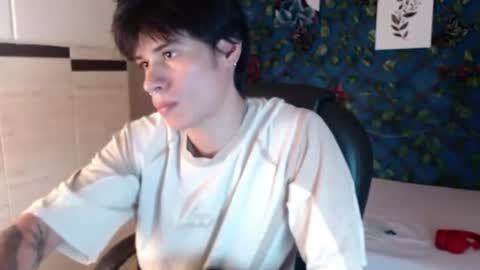 Snapshot of wayath chatting on 07/24/26, 11:19 Wayath online show from 07/24/26, 11:19