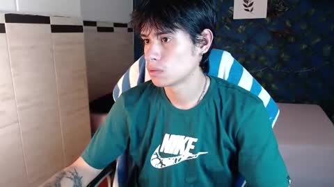 Snapshot of wayath chatting on 07/29/26, 11:19 Wayath online show from 07/29/26, 11:19
