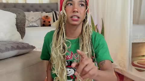 Wayuu Goddess  3 online show from 12/22/24, 04:27