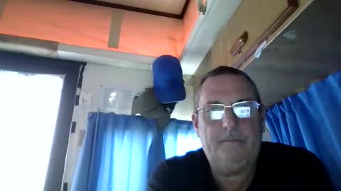 wazahardon2 online show from 11/04/25, 01:38
