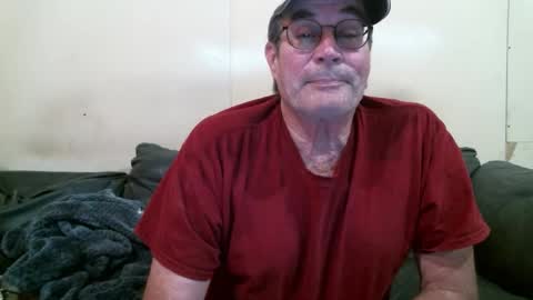 Snapshot of wbfarm chatting on 02/14/26, 02:41 WB Farm online show from 02/14/26, 02:41