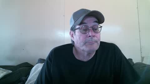 Snapshot of wbfarm chatting on 02/22/26, 05:33 WB Farm online show from 02/22/26, 05:33