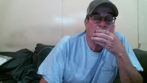 Snapshot of wbfarm chatting on 02/26/26, 03:16 WB Farm online show from 02/26/26, 03:16