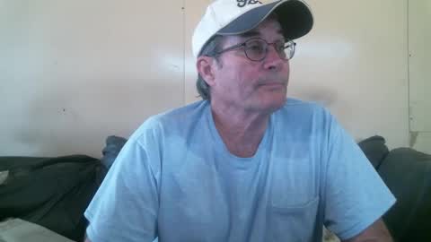 Snapshot of wbfarm chatting on 03/17/26, 09:51 WB Farm online show from 03/17/26, 09:51