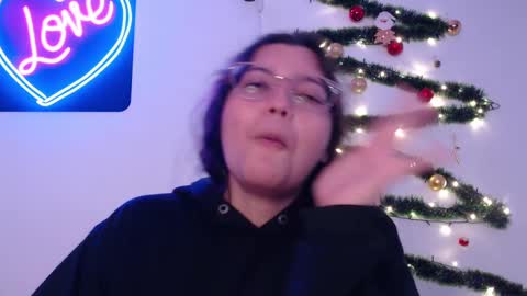 Trixie 3 online show from 12/13/24, 09:41