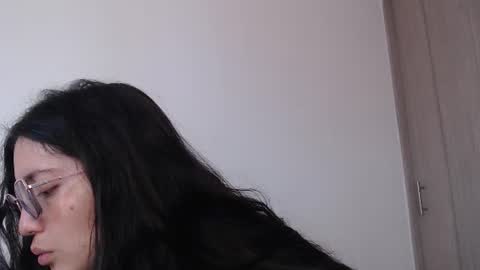 Trixie 3 online show from 07/20/26, 02:30