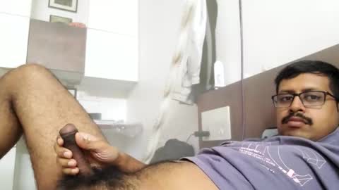 sexyguy online show from 09/19/25, 07:43