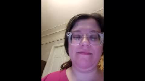 Marina online show from 10/25/25, 03:07