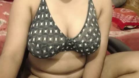 Snapshot of webshowxxx chatting on 07/08/26, 08:46 mina online show from 07/08/26, 08:46