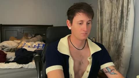 Snapshot of webslingxxxx chatting on 12/17/24, 11:59 webslingxxxx online show from 12/17/24, 11:59