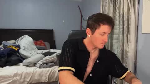 Snapshot of webslingxxxx chatting on 12/24/24, 12:00 webslingxxxx online show from 12/24/24, 12:00