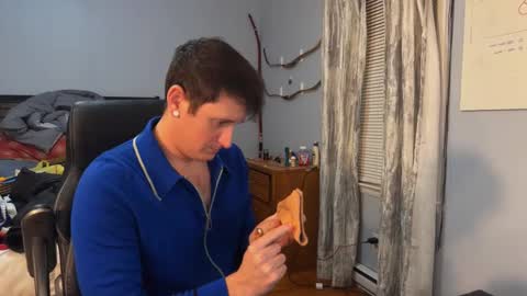 Snapshot of webslingxxxx chatting on 12/25/24, 04:33 webslingxxxx online show from 12/25/24, 04:33