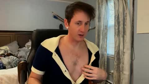 Snapshot of webslingxxxx chatting on 01/01/25, 10:03 webslingxxxx online show from 01/01/25, 10:03