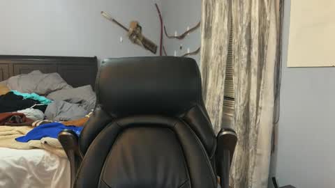 Snapshot of webslingxxxx chatting on 01/07/25, 01:06 webslingxxxx online show from 01/07/25, 01:06