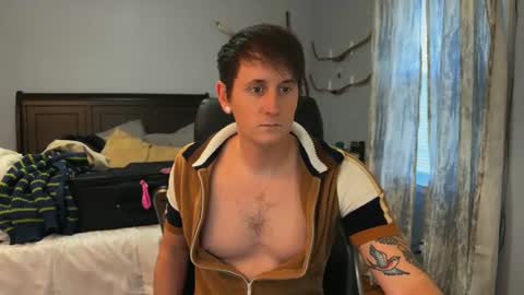 Snapshot of webslingxxxx chatting on 01/08/25, 09:34 webslingxxxx online show from 01/08/25, 09:34