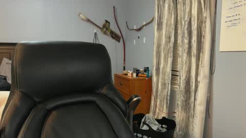 Snapshot of webslingxxxx chatting on 01/16/25, 11:48 webslingxxxx online show from 01/16/25, 11:48