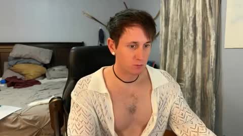 Snapshot of webslingxxxx chatting on 01/23/25, 11:26 webslingxxxx online show from 01/23/25, 11:26