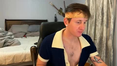 Snapshot of webslingxxxx chatting on 01/25/25, 12:27 webslingxxxx online show from 01/25/25, 12:27