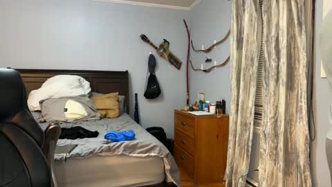 Snapshot of webslingxxxx chatting on 02/01/25, 12:40 webslingxxxx online show from 02/01/25, 12:40