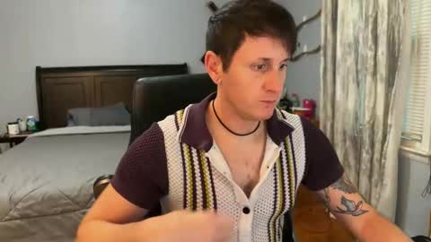 Snapshot of webslingxxxx chatting on 09/10/25, 10:54 webslingxxxx online show from 09/10/25, 10:54