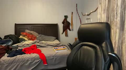 Snapshot of webslingxxxx chatting on 12/14/25, 12:27 webslingxxxx online show from 12/14/25, 12:27