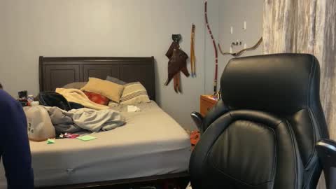 Snapshot of webslingxxxx chatting on 12/16/25, 12:04 webslingxxxx online show from 12/16/25, 12:04