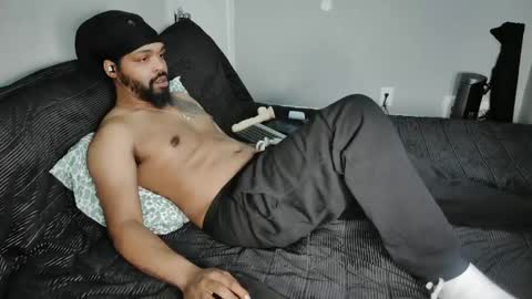 Snapshot of wedashit chatting on 12/15/24, 06:04 WeDaShit Come Vibe with me . online show from 12/15/24, 06:04