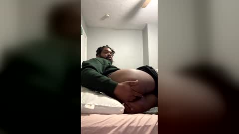 Snapshot of wedashit chatting on 12/16/25, 03:17 WeDaShit Come Vibe with me . online show from 12/16/25, 03:17