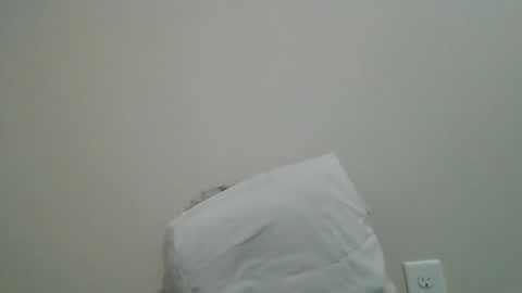 Snapshot of weezy210 chatting on 04/26/26, 10:35 Weezy online show from 04/26/26, 10:35