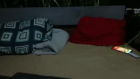 Snapshot of wellcrz chatting on 10/06/25, 08:39 wellcrz online show from 10/06/25, 08:39