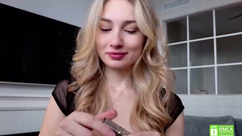 CAREN online show from 11/26/25, 07:42