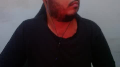 Snapshot of wellingtont chatting on 11/23/25, 12:10 wellingtont online show from 11/23/25, 12:10