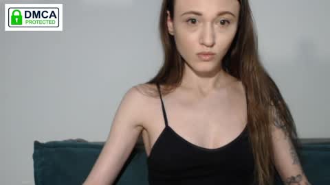 Milena online show from 05/15/26, 09:11
