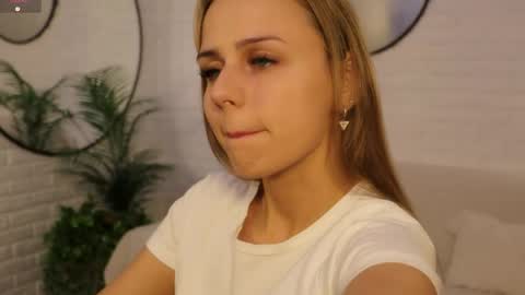 Im Wendy online show from 05/27/26, 09:12